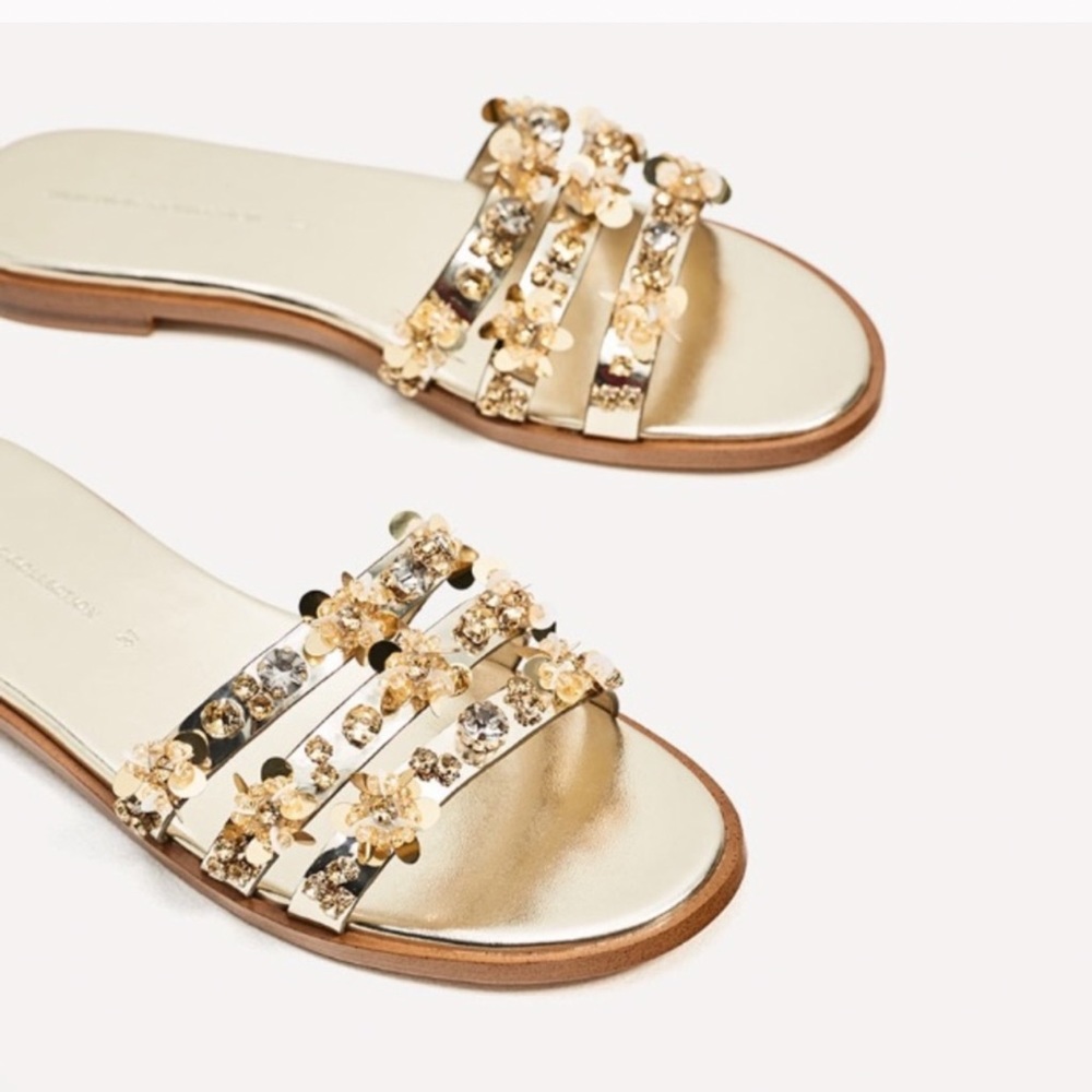 🤍 ZARA Gold Sequinned Sandals
